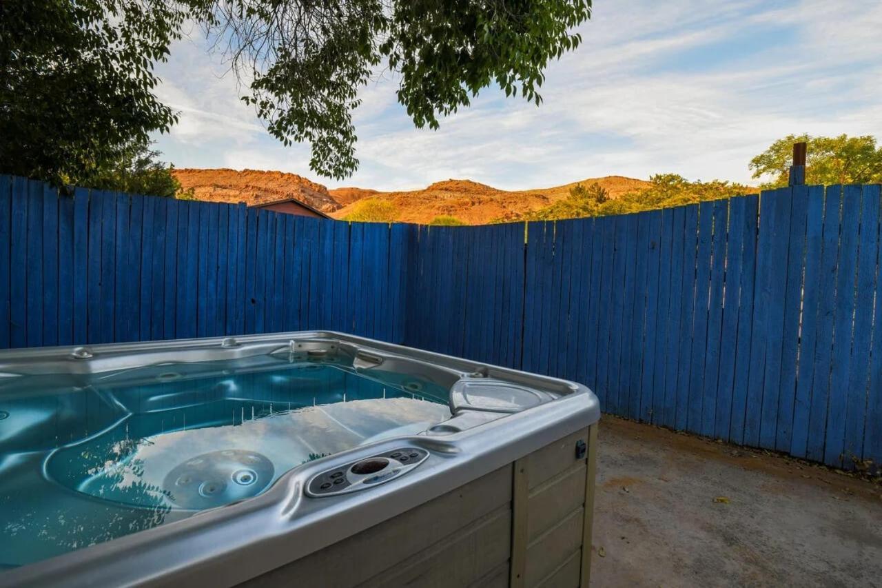Holiday home Cozy Adventure Pad Near Downtown - Rose Tree 2 *